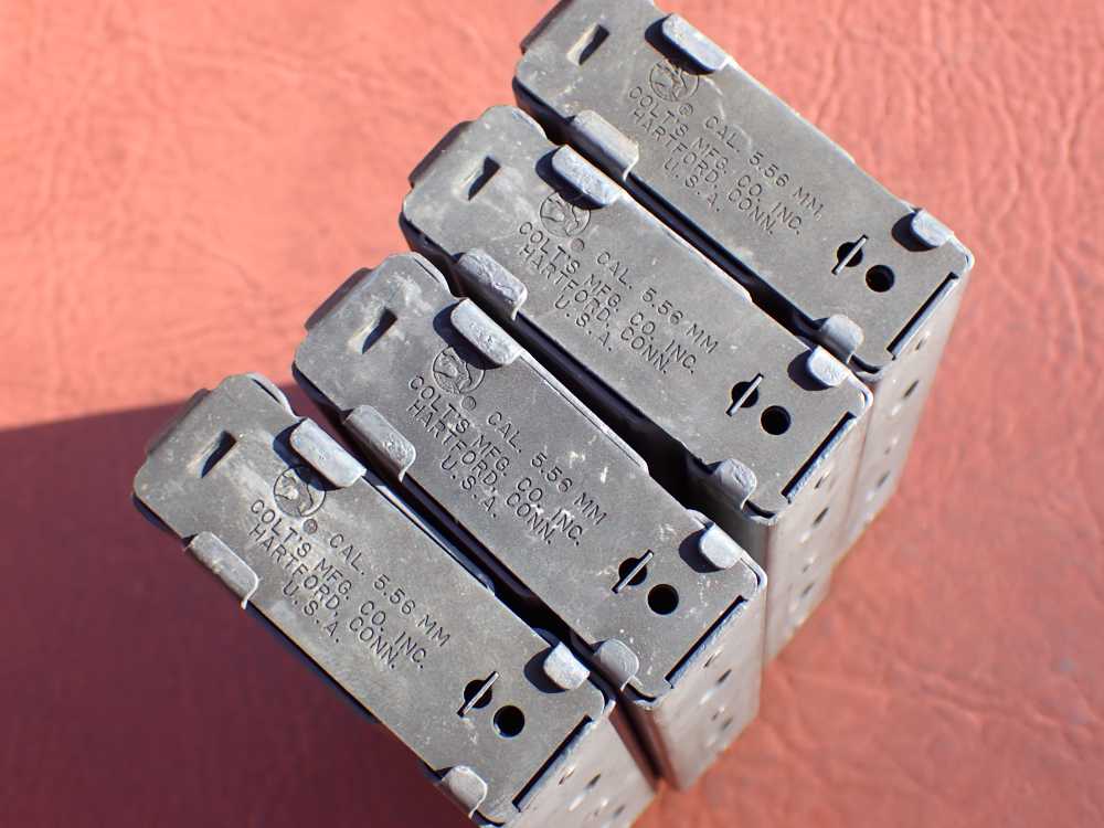 (4 TOTAL) COLT AR-15 M16 FACTORY 5.56MM .223 REM ORIGINAL 20 ROUND MAGAZINE-img-18