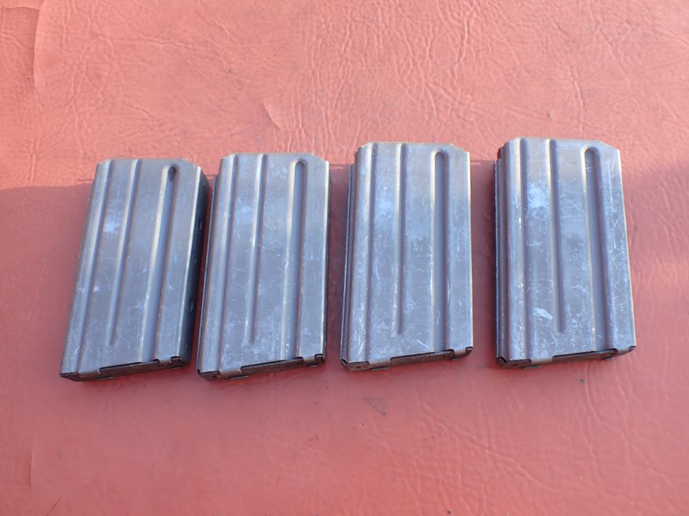 (4 TOTAL) COLT AR-15 M16 FACTORY 5.56MM .223 REM ORIGINAL 20 ROUND MAGAZINE-img-3