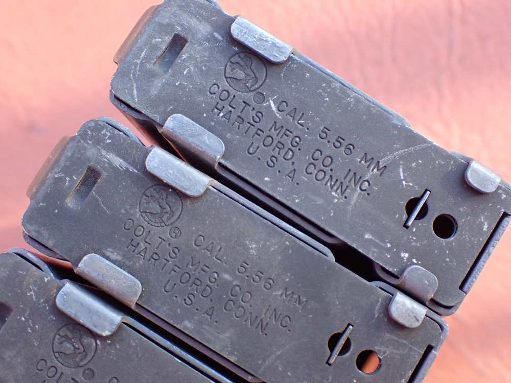 (4 TOTAL) COLT AR-15 M16 FACTORY 5.56MM .223 REM ORIGINAL 20 ROUND MAGAZINE-img-16