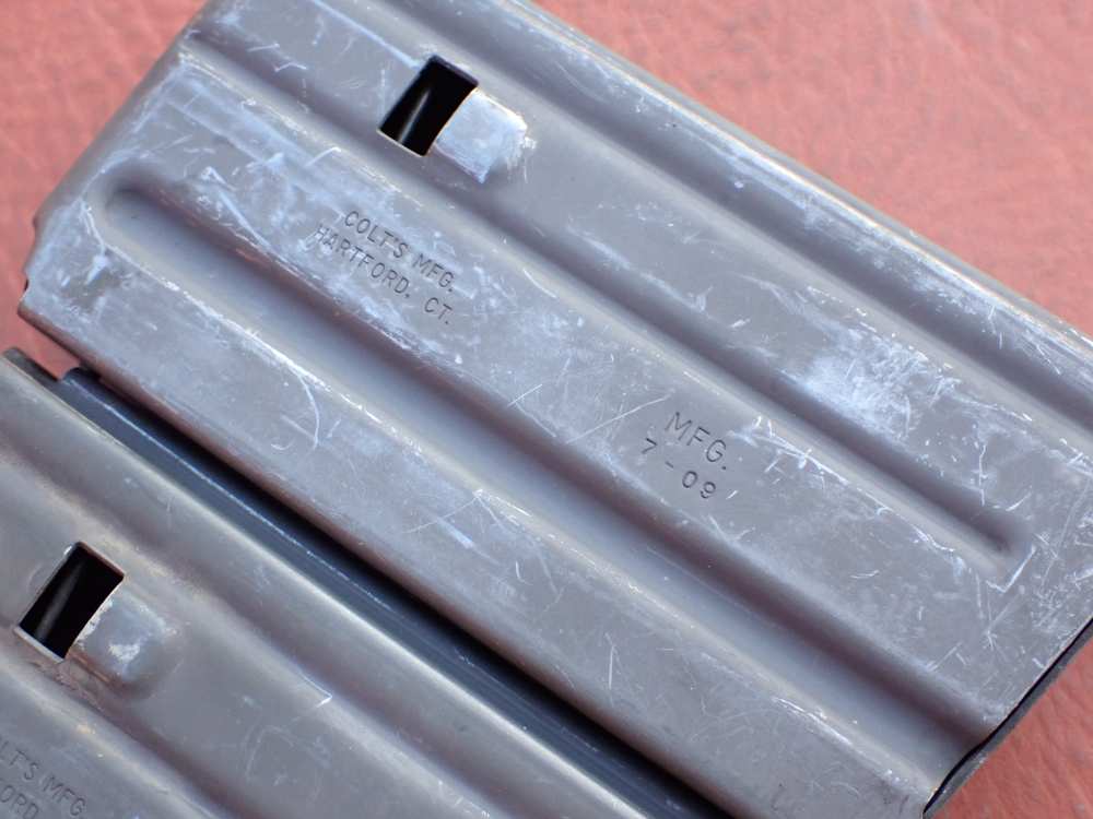 (4 TOTAL) COLT AR-15 M16 FACTORY 5.56MM .223 REM ORIGINAL 20 ROUND MAGAZINE-img-17