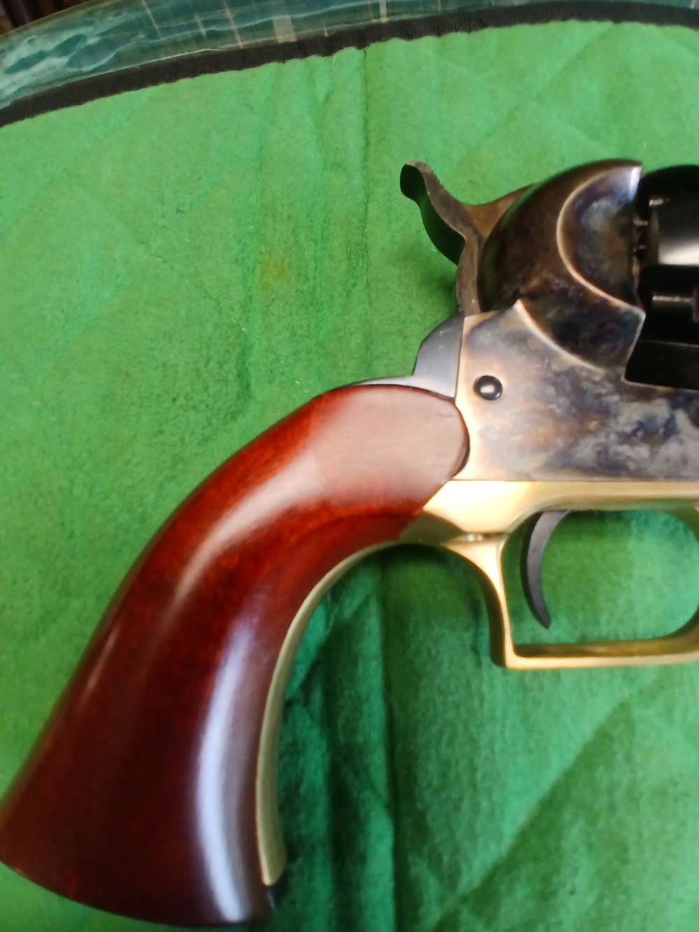 Uberti Reproduction Black Powder US 1847 Walker-img-2