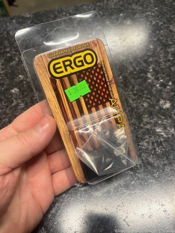 Ergo Mlok Bipod Mount 4246 New in Package-img-1