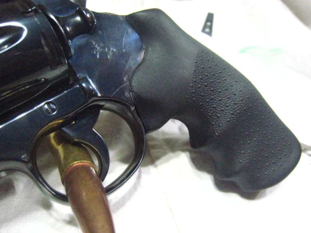 Colt I frame Python Trooper Presentation Hogue Grips Very Nice-img-4