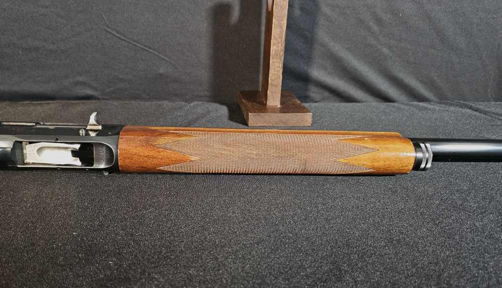 Browning Auto 5 Light Twelve Shotgun-img-17