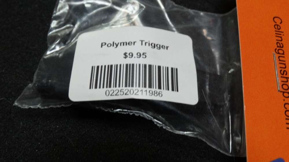 polymer ar-15 trigger guard with mounting hardware.-img-2