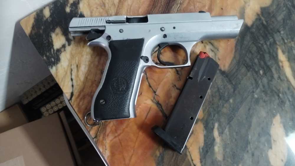 IMI Jericho 941F 9mm semi auto ISRAELI POLICE STAR MARKED-img-8