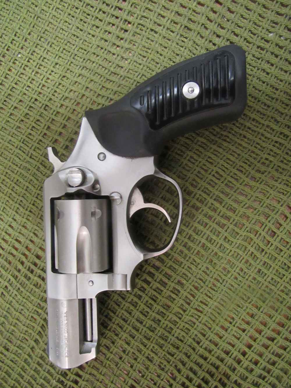 Ruger SP101 .357 Magnum 2.25 in Stainless DA/SA Revolver, 5-Shot 1993 -img-2