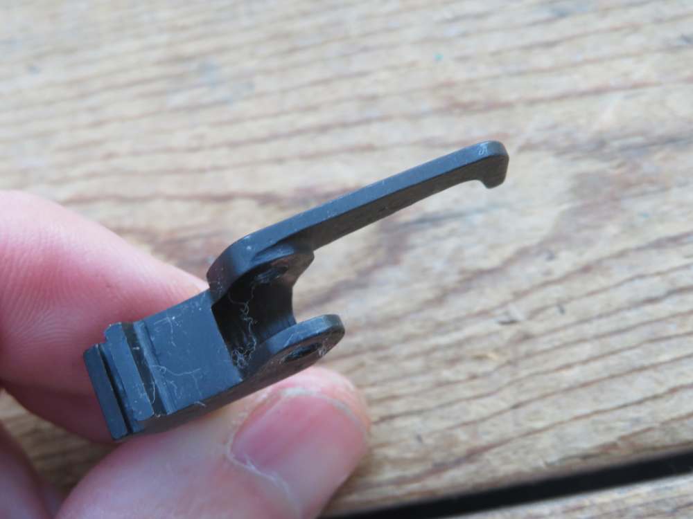 US WWII M1 Carbine trigger Quality Hardware LT-Q marked -img-3