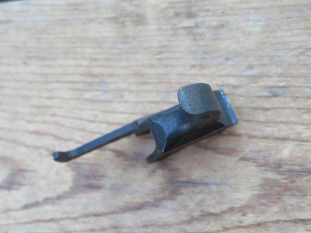 US WWII M1 Carbine trigger Quality Hardware LT-Q marked -img-6