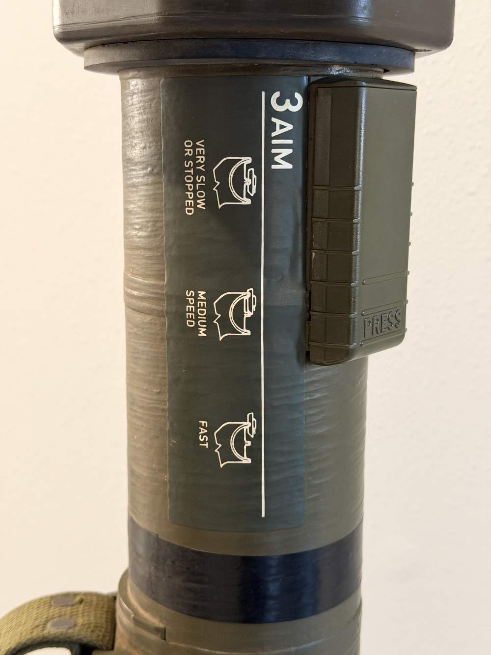 AT-4 Rocket Launcher-img-4