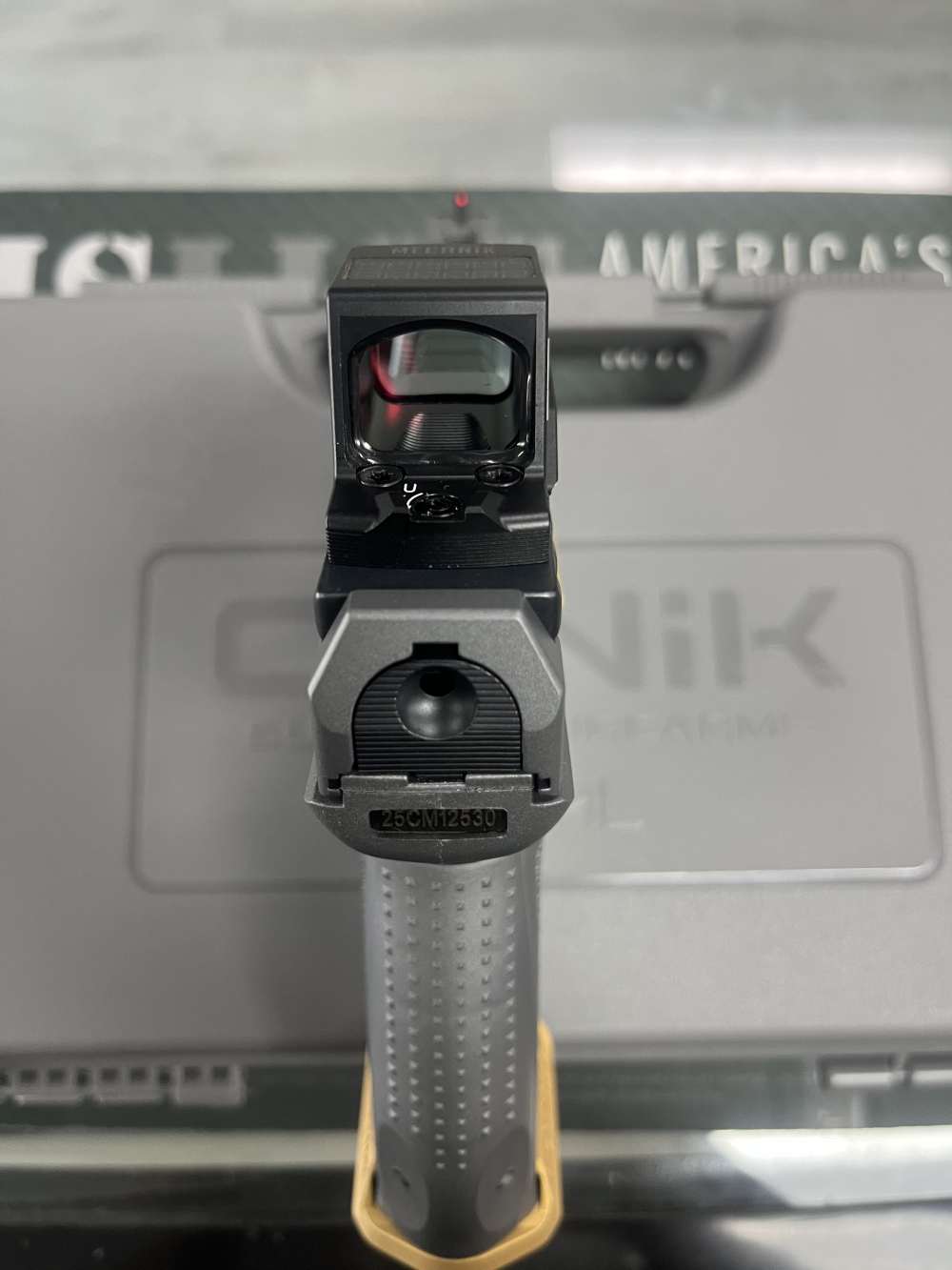 Canik SFX Rival W/ MO4 9mm with Red Dot-img-3