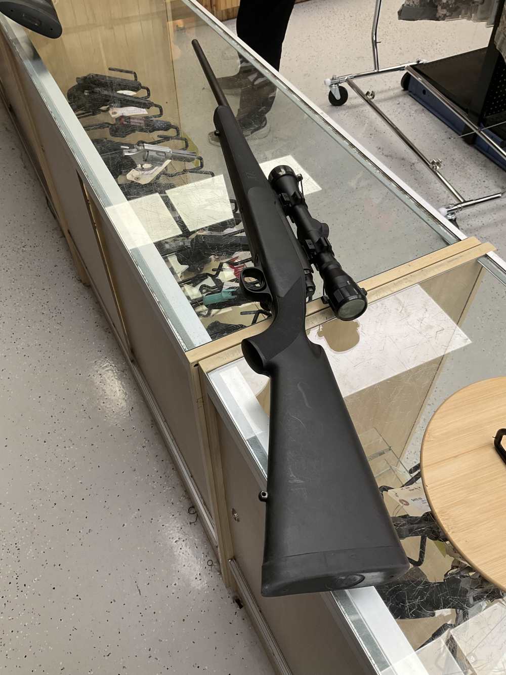 Winchester 70 Bolt Action Rifle 270 Win 232612-img-0