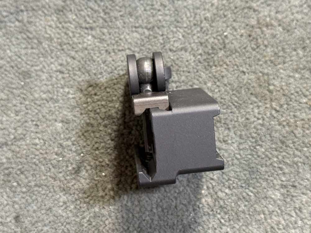 Vortex SPARC Solar Red Dot Sight + ADM Quick Detach Mount Abs. Co-Wit-img-15