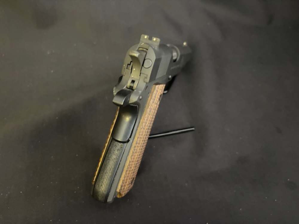 Springfield Armory Mil-Spec 1911 .45 ACP-img-6