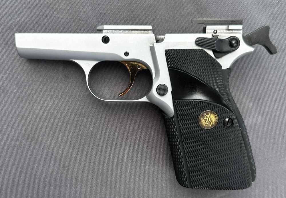 Browning Hi Power Silver Chrome Nickel 9mm Pistol, Made in 2001-img-31