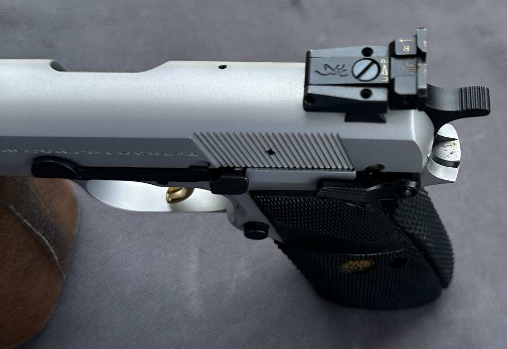 Browning Hi Power Silver Chrome Nickel 9mm Pistol, Made in 2001-img-19