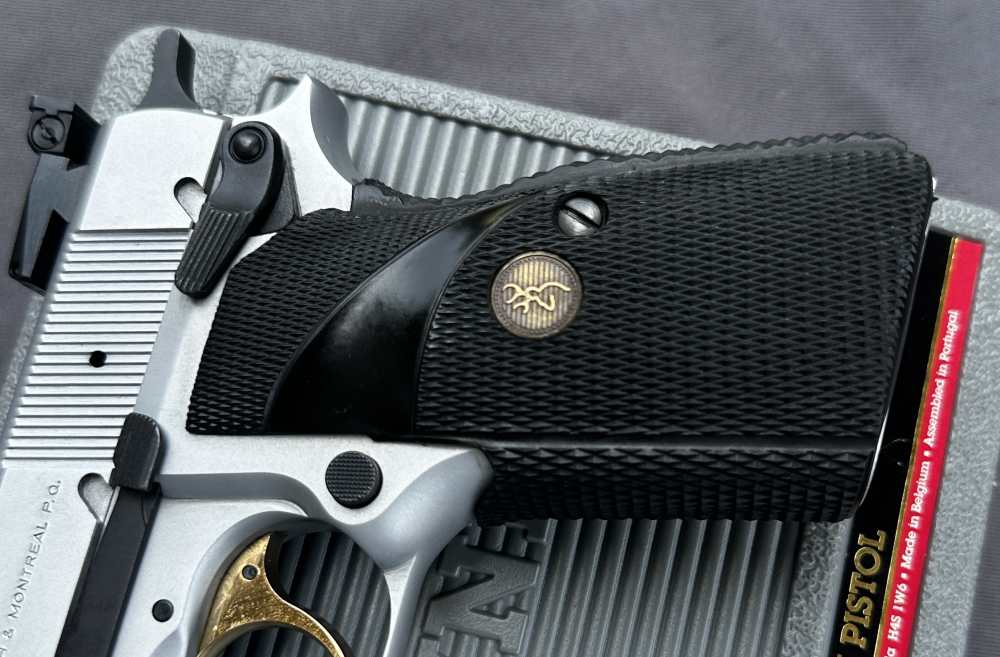 Browning Hi Power Silver Chrome Nickel 9mm Pistol, Made in 2001-img-1