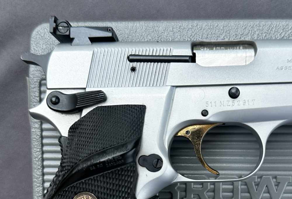 Browning Hi Power Silver Chrome Nickel 9mm Pistol, Made in 2001-img-12