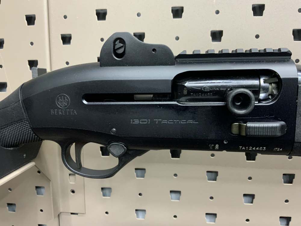 Beretta 1301 Tactical Mod 2 Shotgun 12 ga 3" Chamber 7rd Magazine 18.5" Bar-img-1
