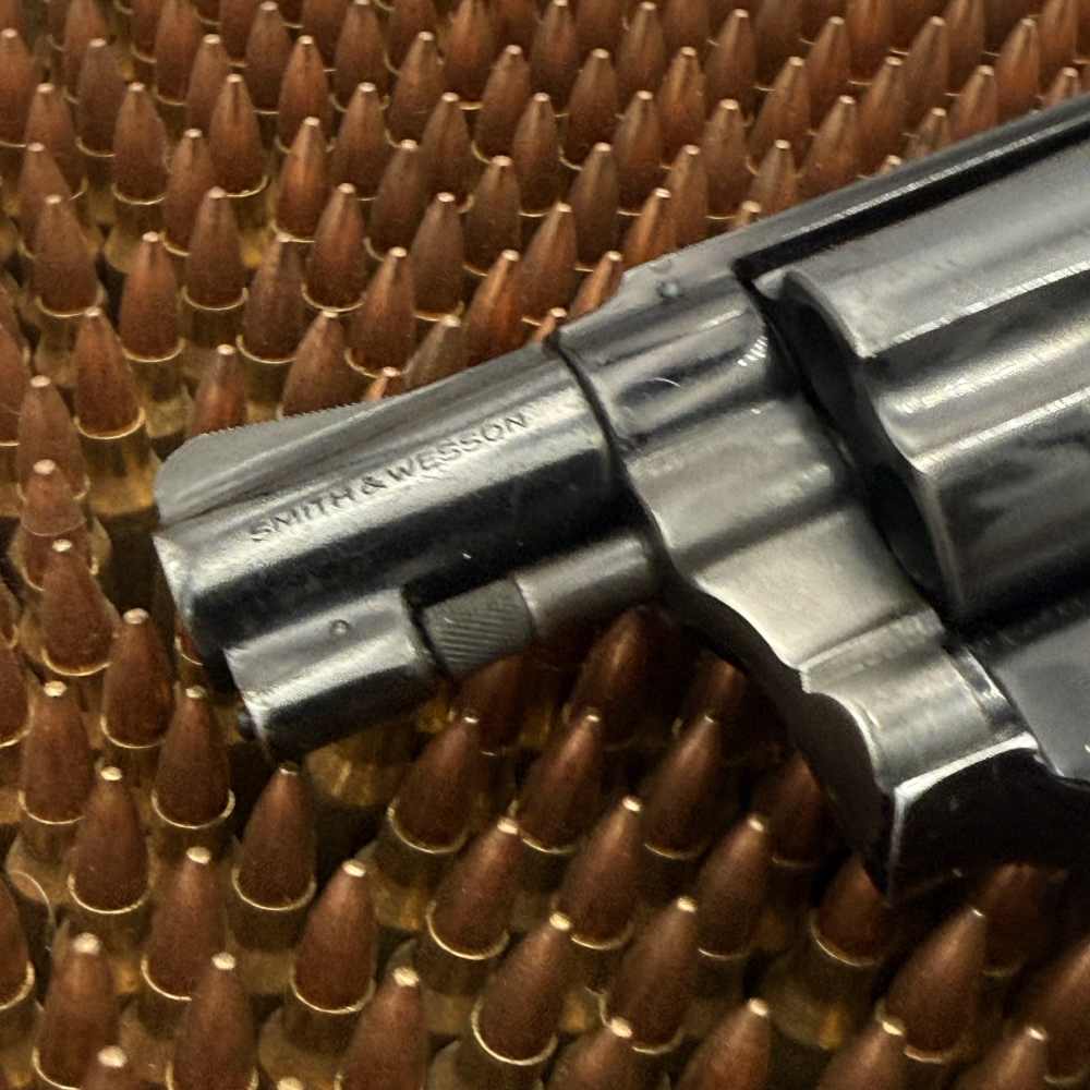 Smith and Wesson Model 37 No Dash Blued Snubnose .38 Spl C&R Layaway-img-7