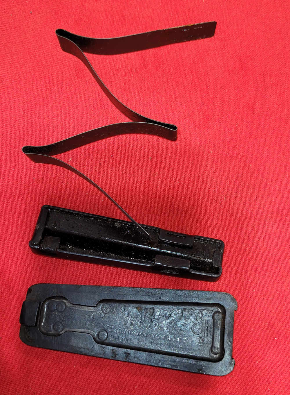 Japanese type 38 follower floorplate and spring parts-img-1