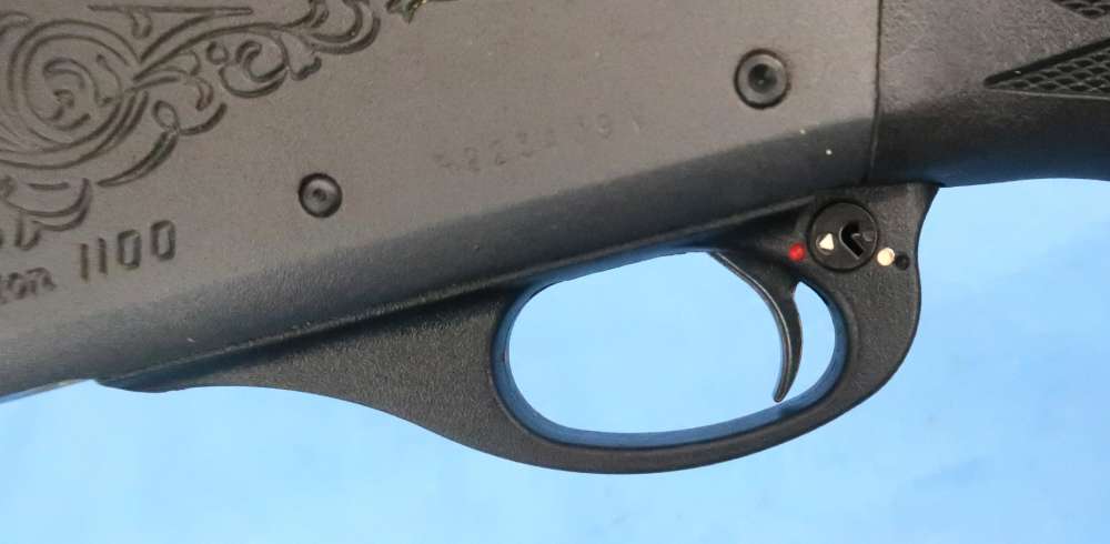 Remington 1100 Cantilever Deer 12 Gauge 21 Inch Fully Rifled Leupold Box 20-img-20
