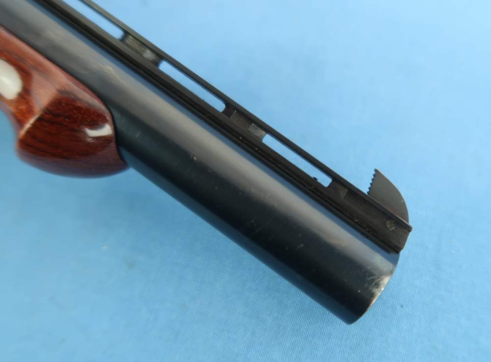 Browning Medalist Belgium 22 LR 6 ¾” Target Grips Cased 1963-img-40