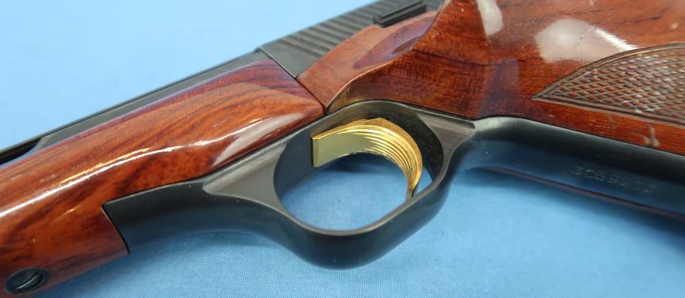 Browning Medalist Belgium 22 LR 6 ¾” Target Grips Cased 1963-img-25