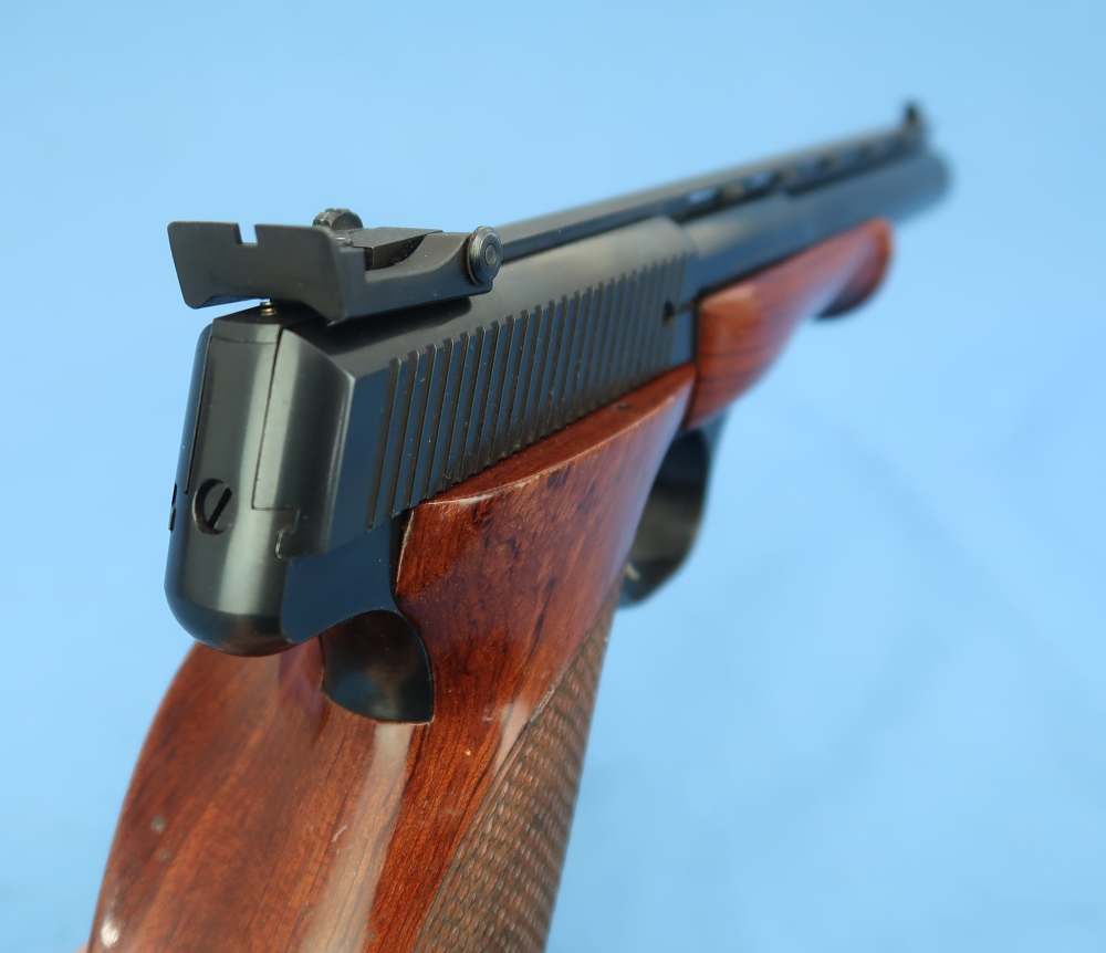 Browning Medalist Belgium 22 LR 6 ¾” Target Grips Cased 1963-img-63