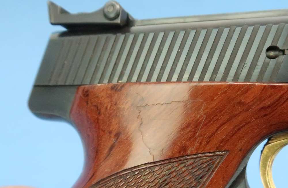 Browning Medalist Belgium 22 LR 6 ¾” Target Grips Cased 1963-img-70
