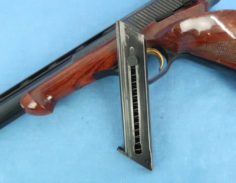 Browning Medalist Belgium 22 LR 6 ¾” Target Grips Cased 1963-img-71