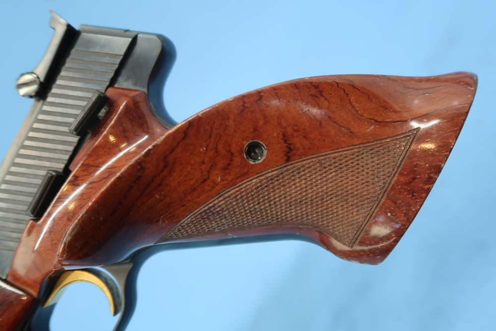 Browning Medalist Belgium 22 LR 6 ¾” Target Grips Cased 1963-img-2