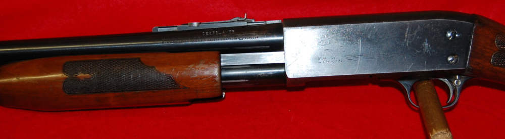 Ithaca Model 37 Featherlight Deerslayer Pump Action Shotgun in 12 ga 26" -img-10