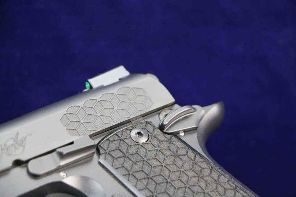 Kimber 3300212 Micro 9 Triari ,9mm, 3.15", Fiber Sight, Black, NIB-img-3