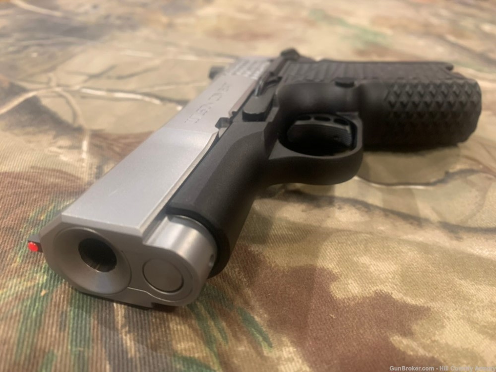 Wilson Combat SFX9 9mm 3.25" 10-Round NIB - No CC fees!-img-7