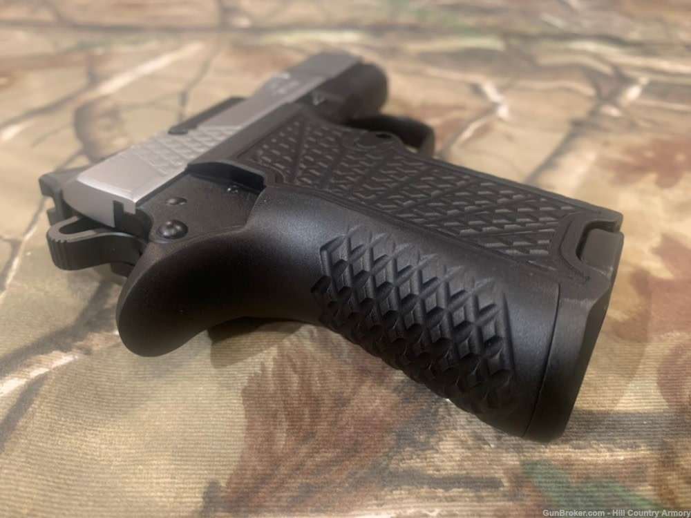 Wilson Combat SFX9 9mm 3.25" 10-Round NIB - No CC fees!-img-4