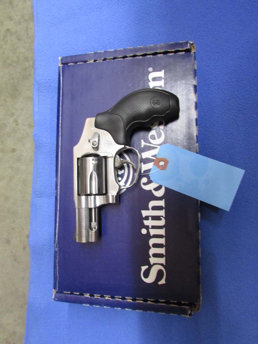 SMITH ANMD WESSON MODEL 640-img-1