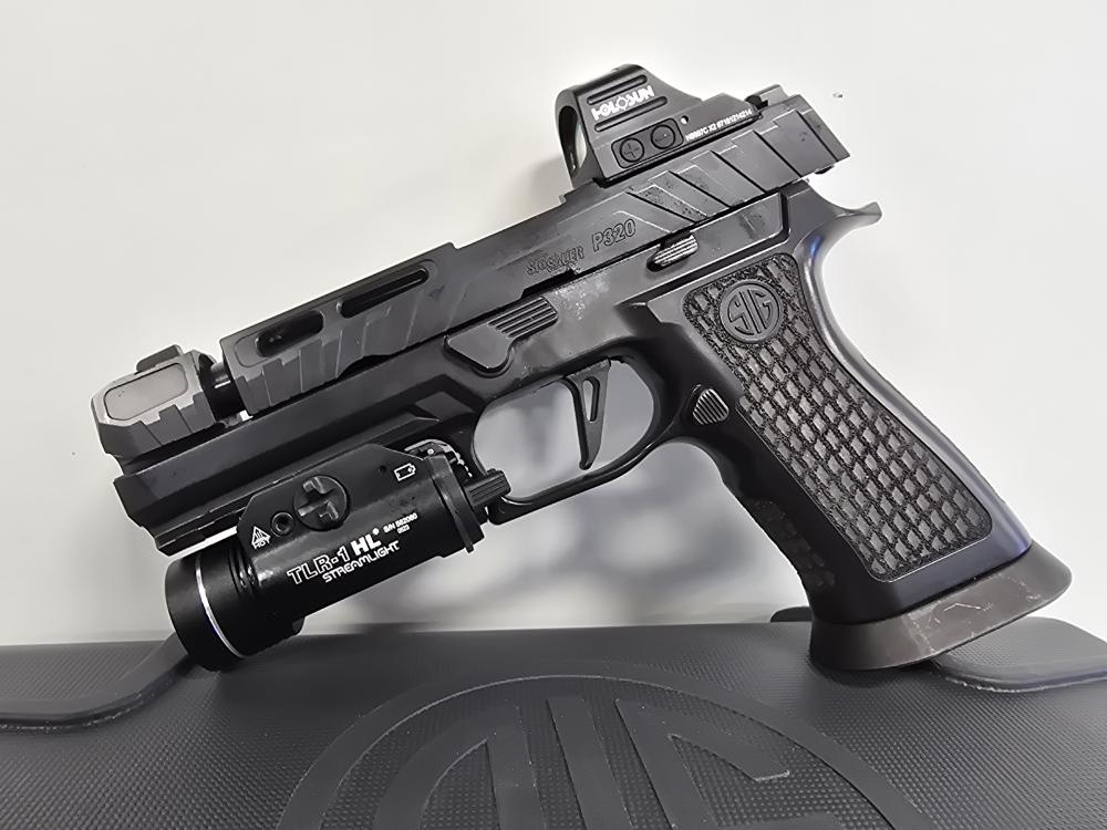 Sig Sauer P320 Spectre Comp Blackout-img-4
