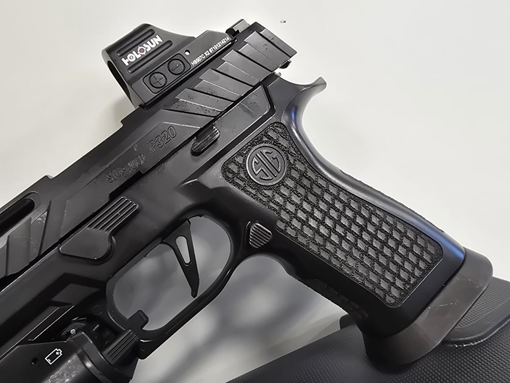 Sig Sauer P320 Spectre Comp Blackout-img-6