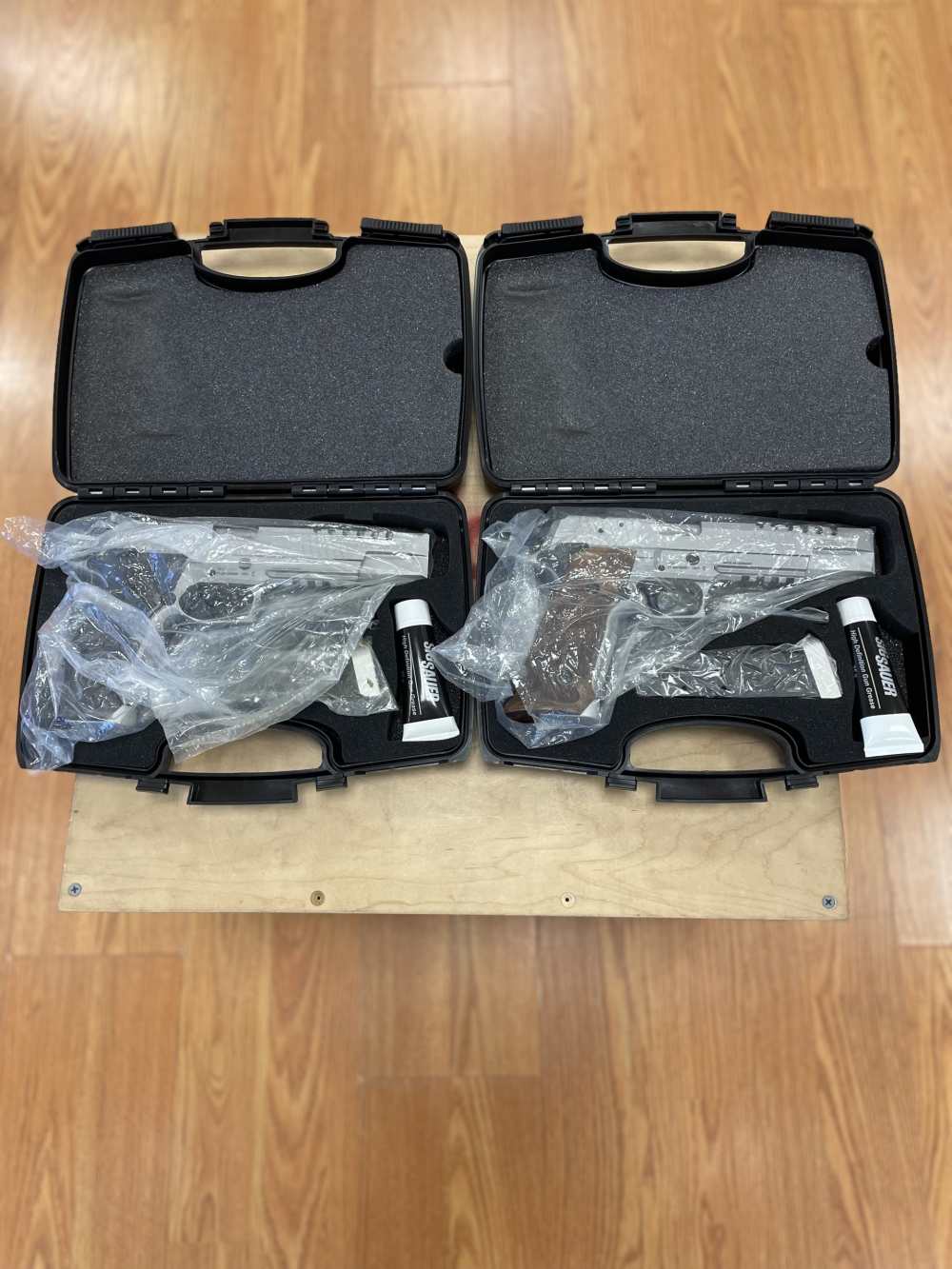 Sig Sauer Mastershop P226 X-Six Club 30 Consecutive-img-9