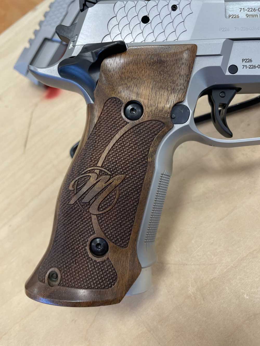 Sig Sauer Mastershop P226 X-Six Club 30 Consecutive-img-5