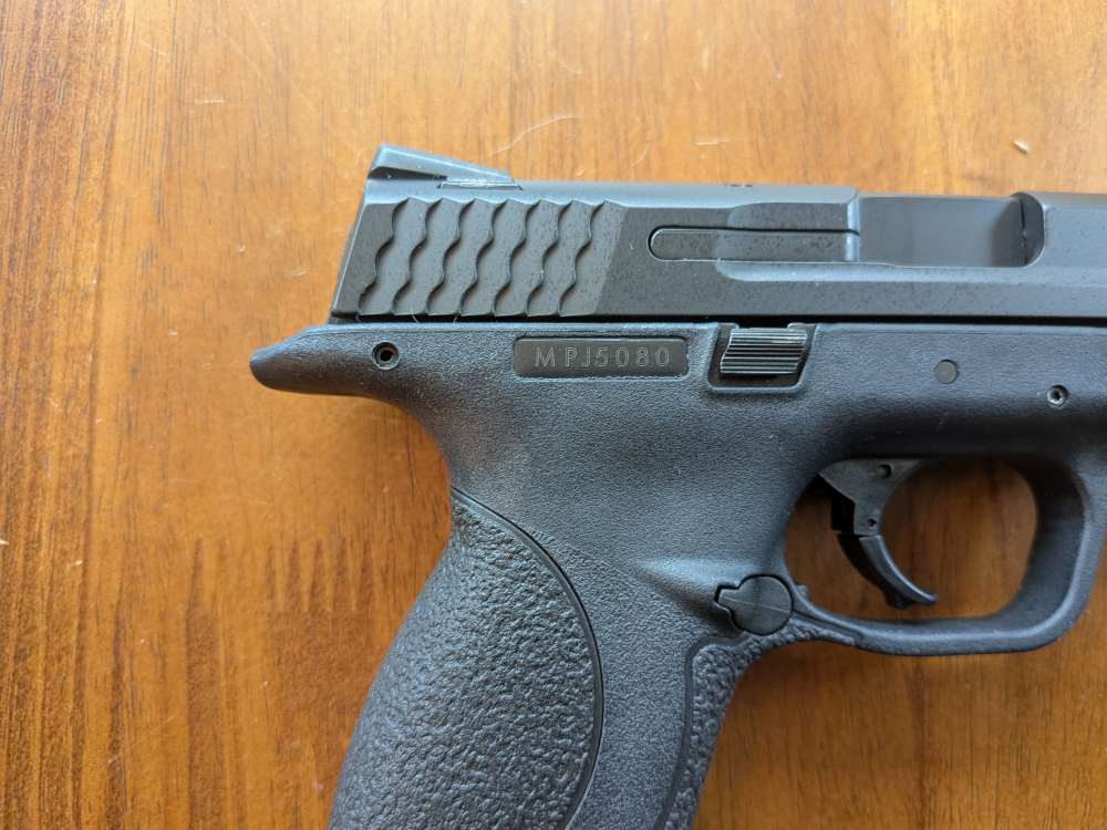 Smith & Wesson M&P40 First Generation - .40 S&W - Complete Package-img-9