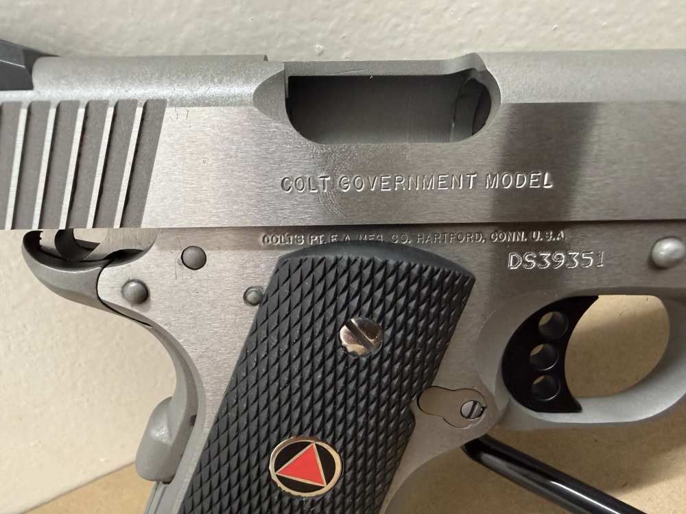 Colt Delta Elite 10mm MK IV 2017 w/box Great condition -img-13