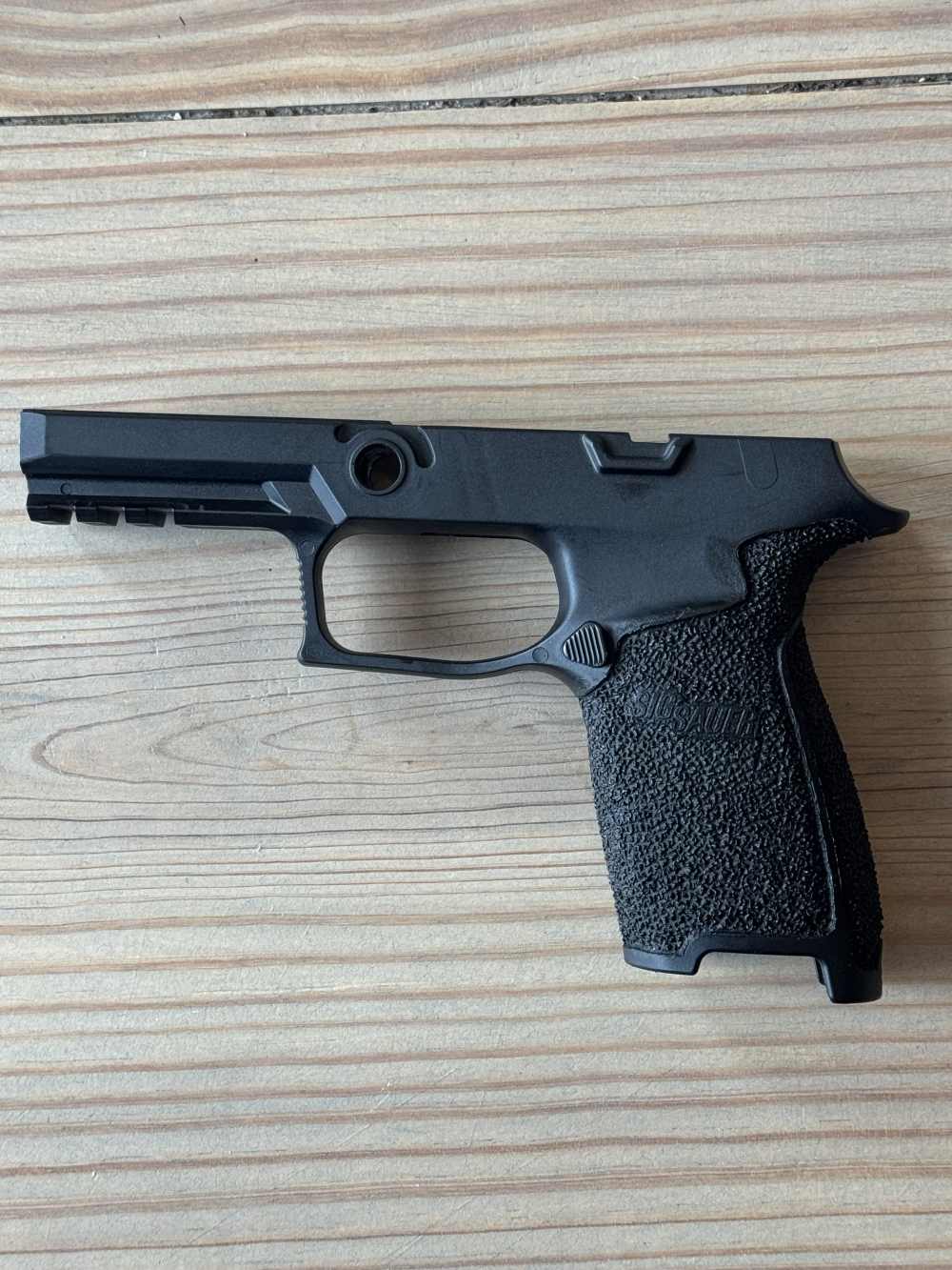 Sig Sauer P320 Carry Grip Module-img-1