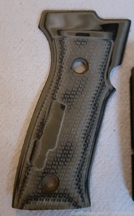 Sig Sauer FACTORY P320 AXG SXG Green Piranha G10 Grip Set NEW TAKEOFFS-img-1