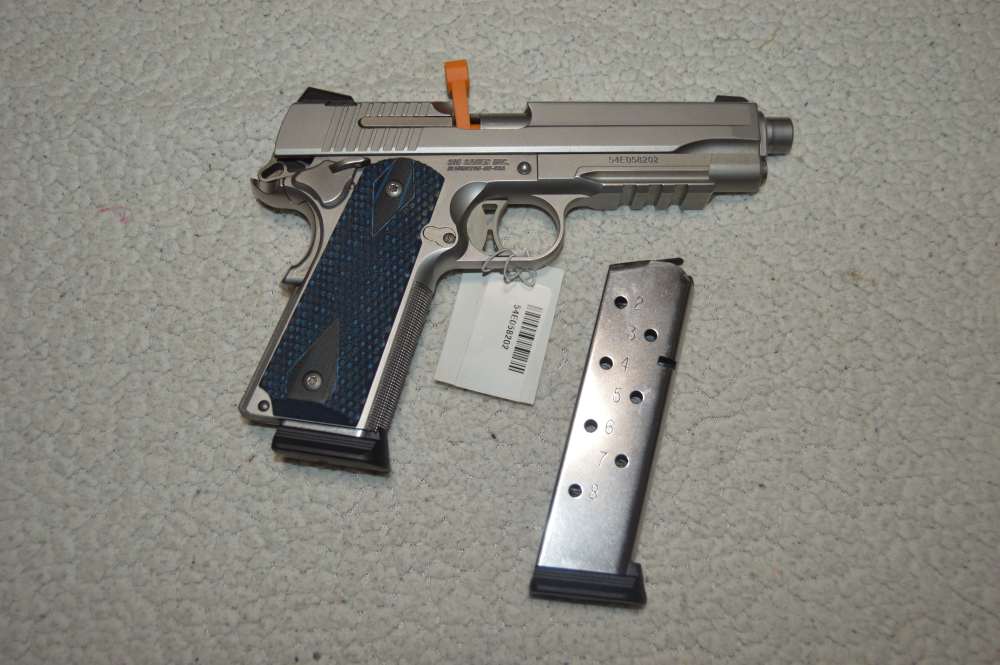 IN BOX Sig Sauer 1911 Stainless Rail Night Sights Checkered Strap G10 Grips-img-1