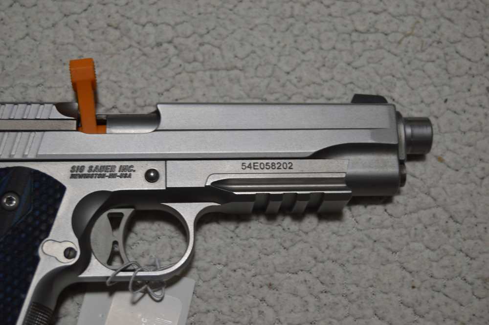 IN BOX Sig Sauer 1911 Stainless Rail Night Sights Checkered Strap G10 Grips-img-6