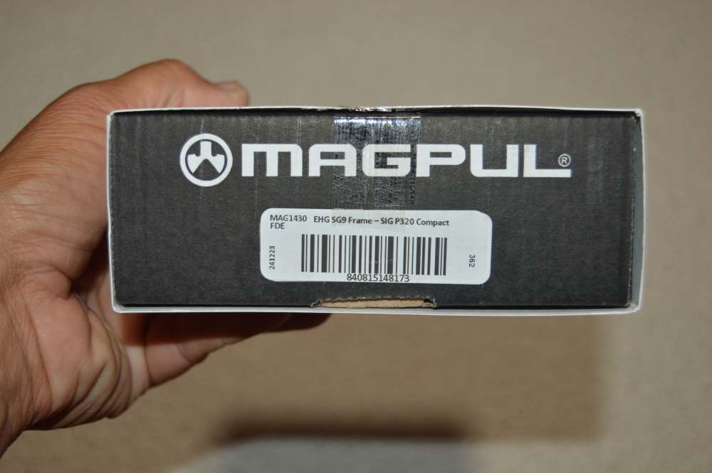 MagPul Sig P320 Compact Polymer Frame FDE NIB-img-1