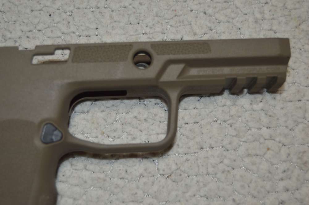 MagPul Sig P320 Compact Polymer Frame FDE NIB-img-7