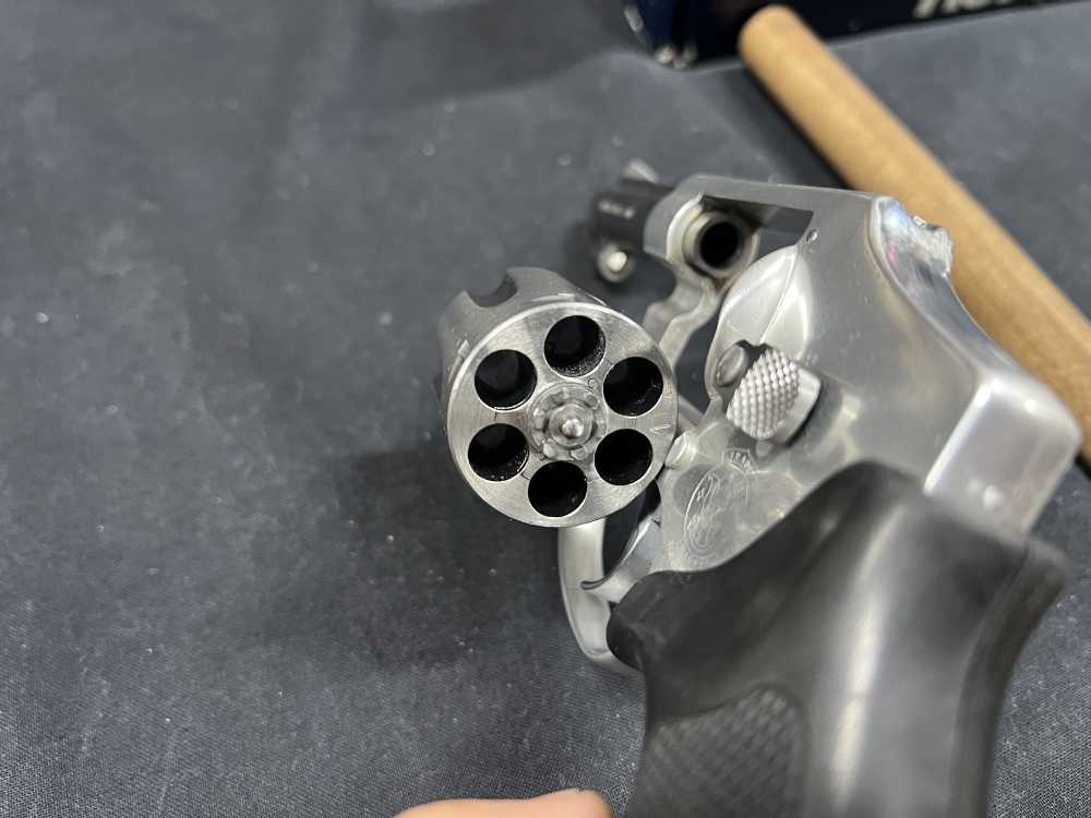 Smith and Wesson 632 Centennial 32 H&R mag 3” S&W stainless w box magnum -img-14